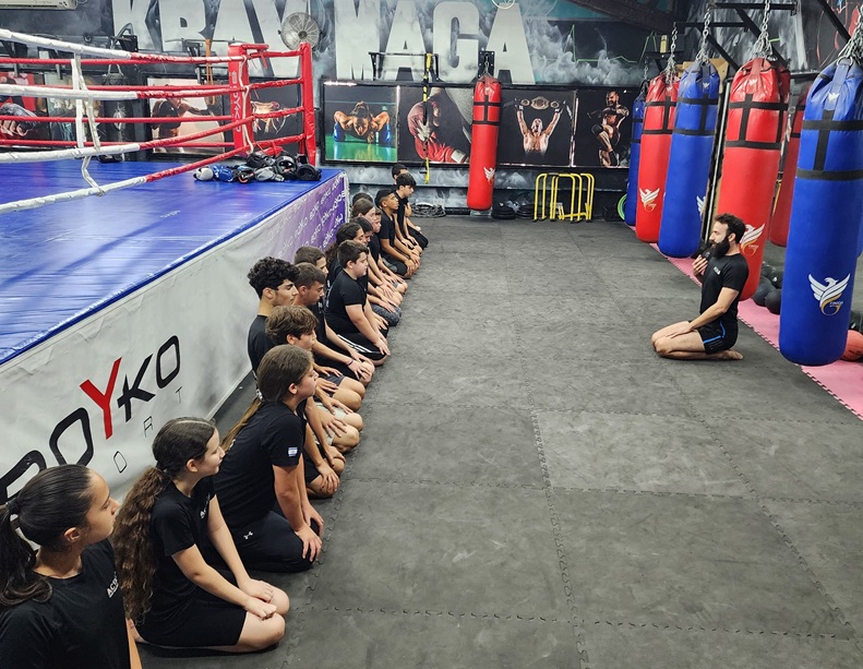 קרב מגע בכפר סבא